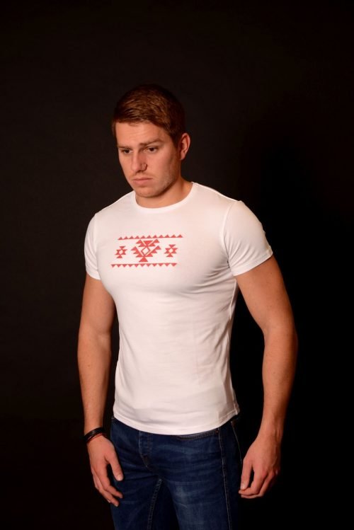 Мъжка тениска с бродирана Канатица” Символ е на щастие, дълголетие и защита от зли сили