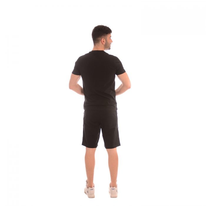 Комплект тениска и къси панталони в черно. Произведен в България!