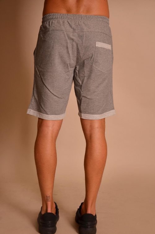 Модерни къси панталони за мъже от български производител.