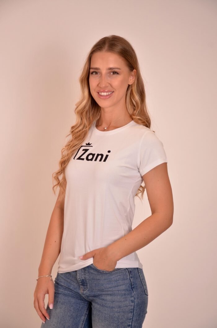 Дамска бяла тениска Zani от нова колекция. Българско производство.
