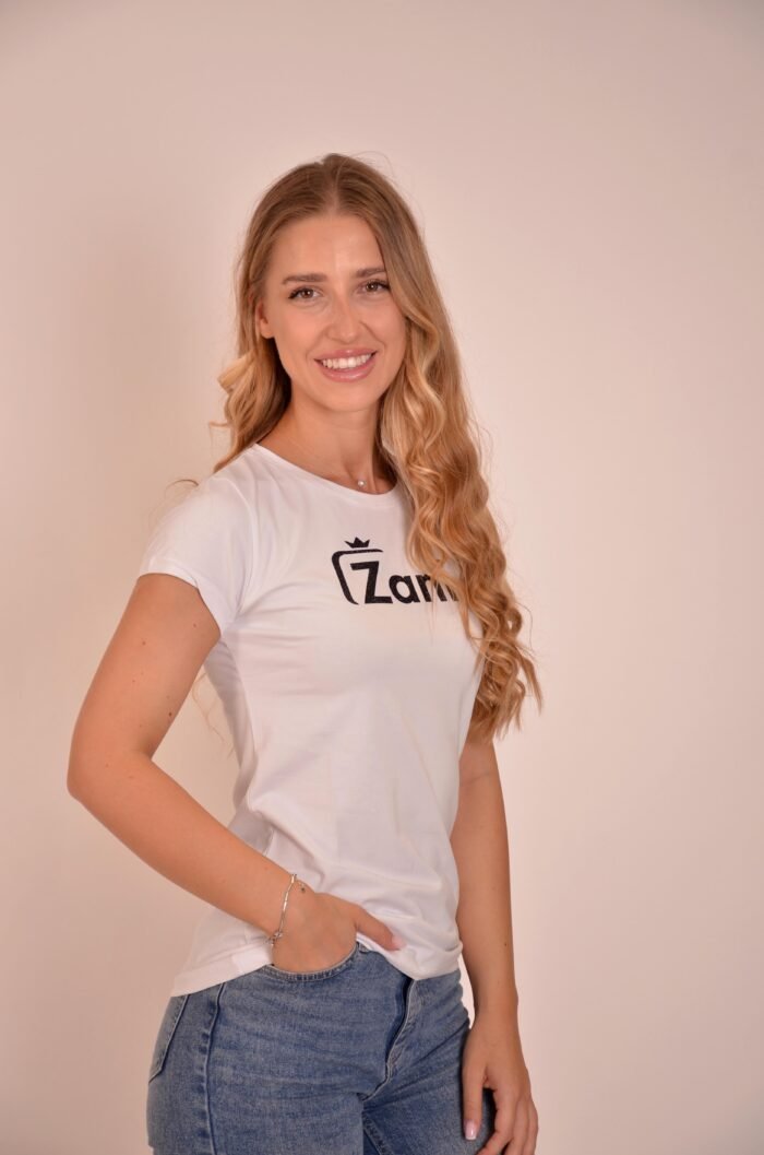 Дамска бяла тениска Zani от нова колекция. Българско производство.
